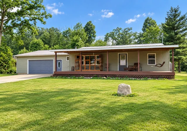 Photo 1 of Sale Pending at 155 Oak Grv Rd, Harrison, MI 48625 | MLS# 50215452 | Listing updated on 2026-09-18