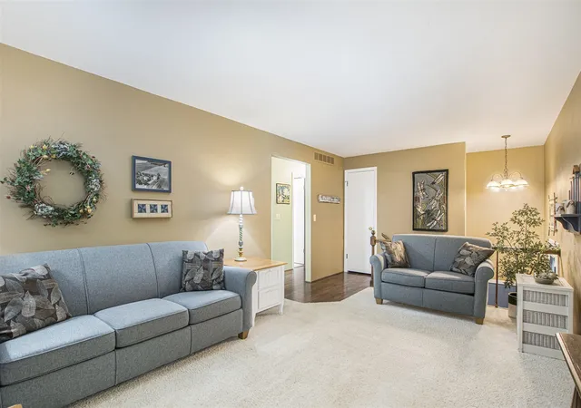 Homes for sale in Holland, MI | 92 Oak Valley Dr, Holland, MI 49424 | MLS# 70503588