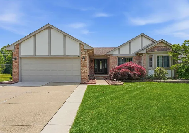 Homes for sale in Shelby Township, MI | 15066 Orleans Dr, Shelby Township, MI 48315 | MLS# 50214080