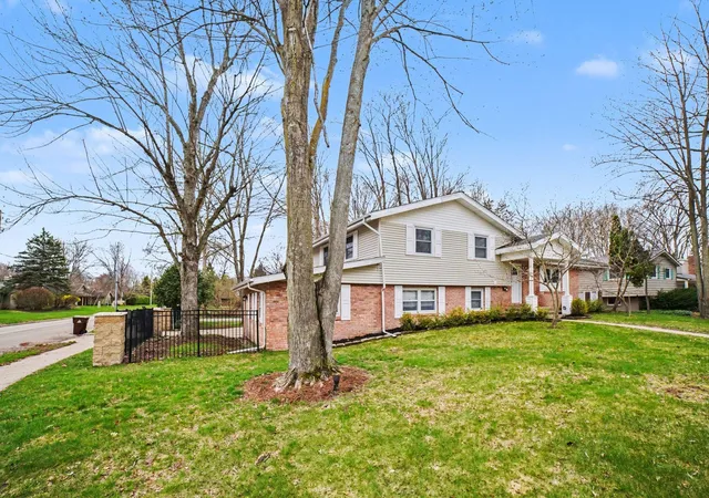 Homes for sale in Mount Pleasant, MI | 1320 E Lincoln, Mount Pleasant, MI 48858 | MLS# 80066950