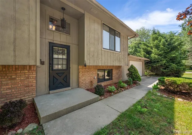 Photo 3 of Single family home for sale at 7427 Emerson, Washington, MI 48094 | MLS# 60966070 | Listing updated on 2026-08-24