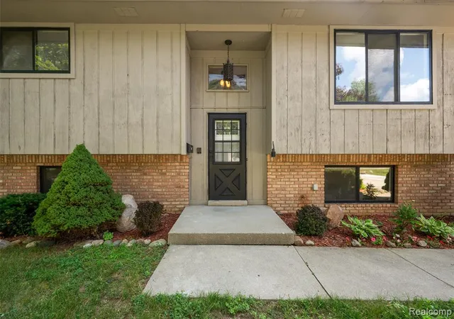 Photo 4 of Single family home for sale at 7427 Emerson, Washington, MI 48094 | MLS# 60966070 | Listing updated on 2026-08-24