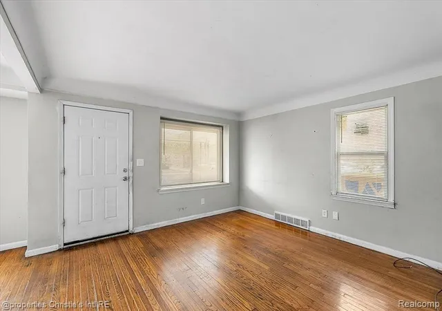 Photo 3 of Sale Pending at 14073 Collingham Dr, Detroit, MI 48205 | MLS# 60938782 | Listing updated on 2026-07-07