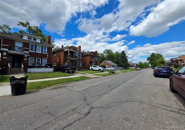 5th image of 3337 Kendall St, Detroit, MI 48238 3818 | MLS# 61007943