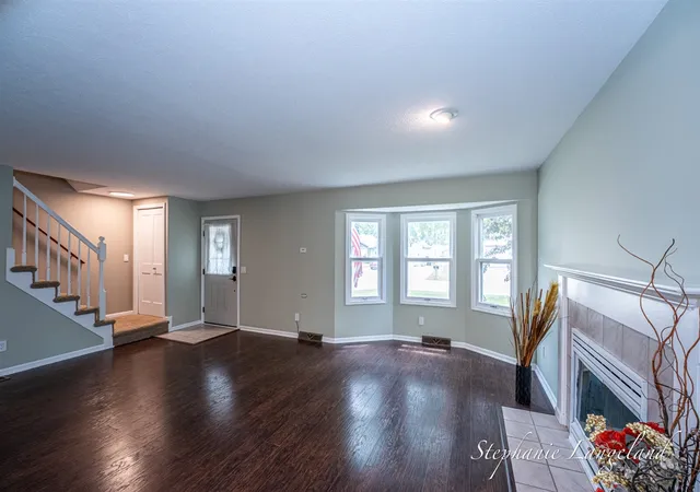 5th image of 1511 Springbrook Dr, Jenison, MI 49428 | MLS# 70542083