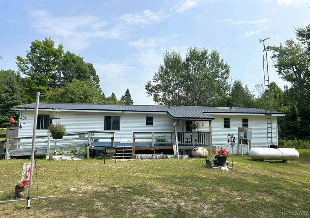 Photo 2 of Single family home for sale at 6789 M 77 Hwy, Germfask, MI 49836 | MLS# 50218320 | Listing updated on 2026-08-28