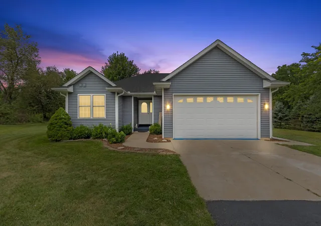 3rd image of 1746 Rowden Dr, Hastings, MI 49058 | MLS# 70552459