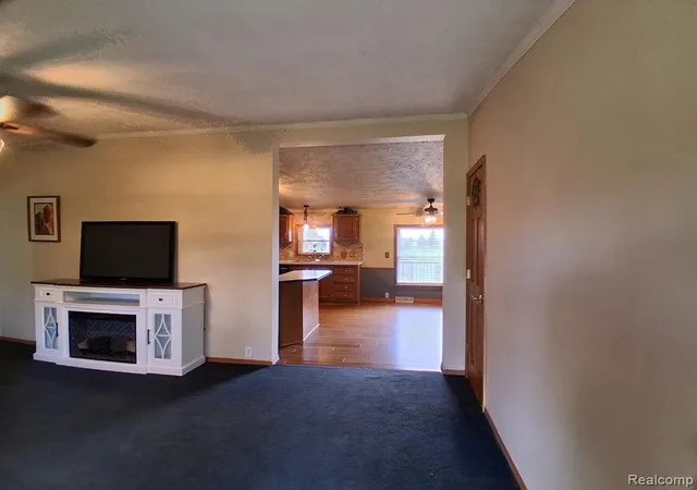 Photo 3 of Sale Pending at 10055 N Genesee Rd, Mount Morris, MI 48458 | MLS# 60991752 | Listing updated on 2026-07-07