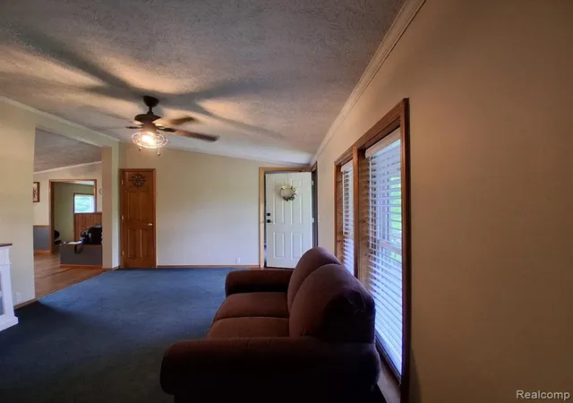 Photo 4 of Sale Pending at 10055 N Genesee Rd, Mount Morris, MI 48458 | MLS# 60991752 | Listing updated on 2026-07-07