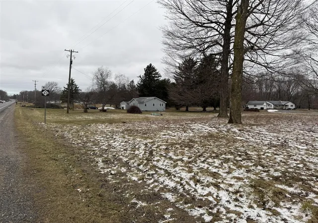 Photo 3 of Sale Pending at 24990 County Rd 687, Bangor, MI 49013 | MLS# 70516016 | Listing updated on 2026-05-19