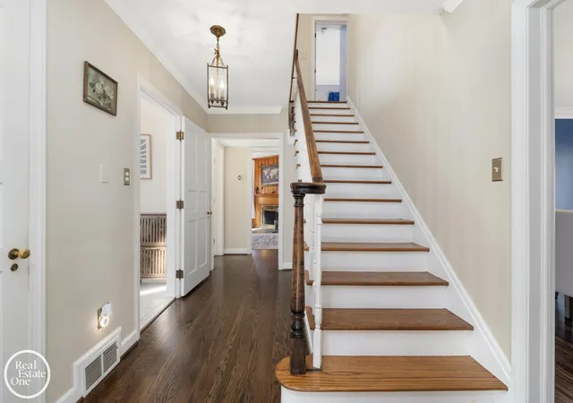 5th image of 614 Pemberton Rd, Grosse Pointe, MI 48230 | MLS# 50194769