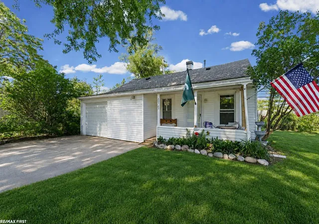 Homes for sale in Madison Heights, MI | 26769 Barrington St, Madison Heights, MI 48071 | MLS# 50214264