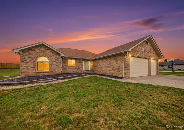 Photo 1 of Single family home for sale at 15690 Deepwood Ct, Fraser, MI 48026 | MLS# 61020621 | Listing updated on 2026-09-17