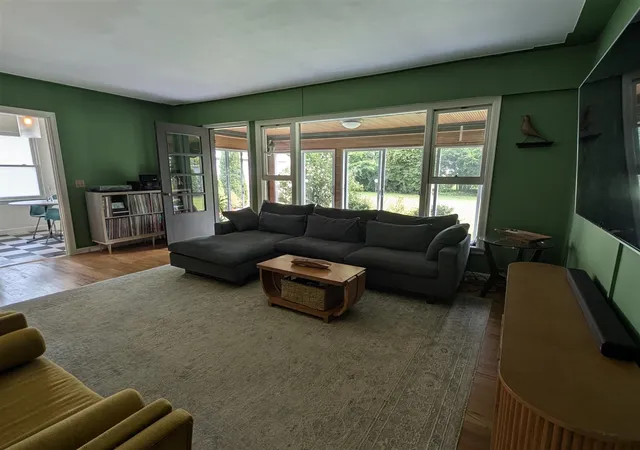 Photo 3 of Single family home for sale at 2456 College Ave, Grand Rapids, MI 49505 | MLS# 70555132 | Listing updated on 2026-08-29