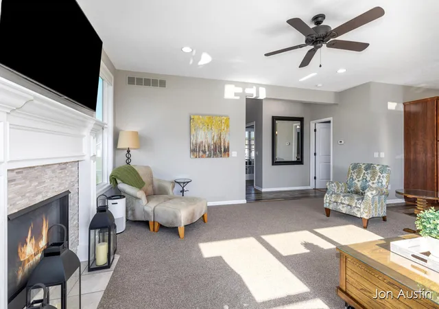 5th image of 8637 Petoskey St, Kalamazoo, MI 49009 | MLS# 70536154