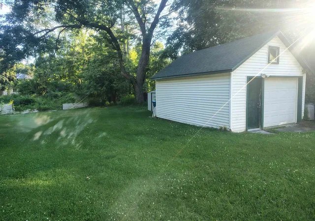 Homes for sale in Vassar, MI | 119 Spruce St, Vassar, MI 48768 | MLS# 50212193