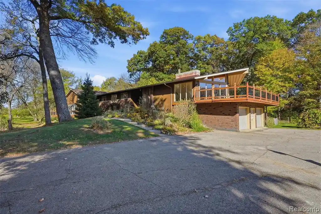 Photo 1 of Single family home for sale at 5130 Seymour Lake Rd, Oxford, MI 48371 4031 | MLS# 61040601 | Listing updated on 2026-10-23