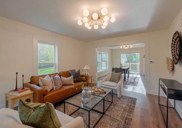 Photo 3 of Sale Pending at 3527 Carlton Ave, Grand Rapids, MI 49525 | MLS# 70527457 | Listing updated on 2026-05-12