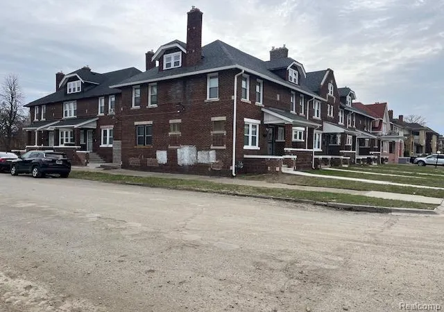 2nd image of 2919 Glendale St, Detroit, MI 48238 | MLS# 60983309