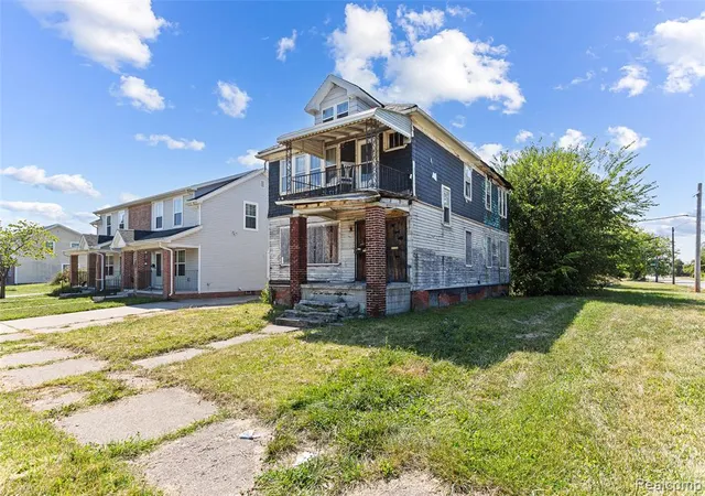 2nd image of 2223 Gray St, Detroit, MI 48215 2644 | MLS# 61001969