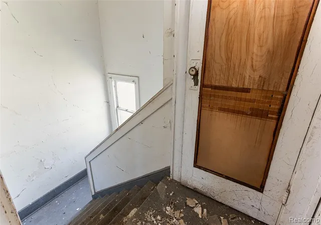 5th image of 2223 Gray St, Detroit, MI 48215 2644 | MLS# 61001969