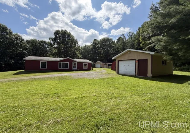 Photo 2 of Single family home for sale at 15412 Mission Rd, Baraga, MI 49908 | MLS# 50218863 | Listing updated on 2026-09-02