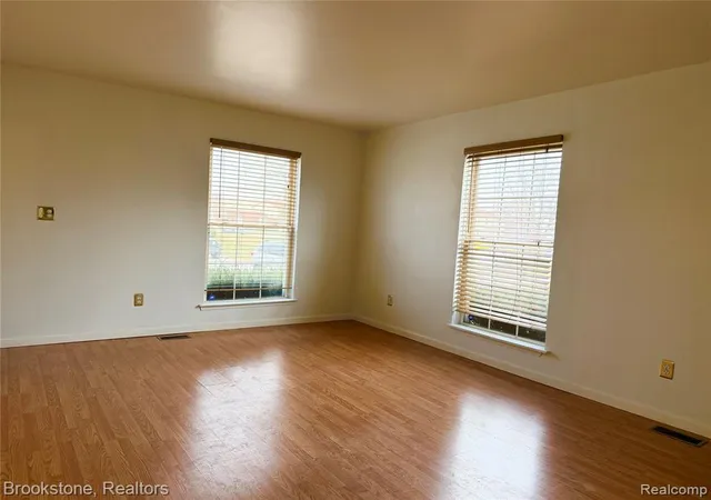Homes for sale in Sterling Heights, MI | 35214 Taffy Dr #66, Sterling Heights, MI 48312 | MLS# 60977264