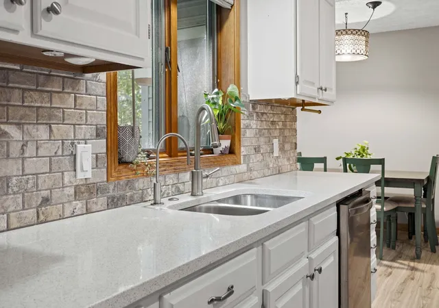 Photo 3 of Single family home for sale at 5522 Trager Rd, Traverse City, MI 49696 | MLS# 80072867 | Listing updated on 2026-09-11