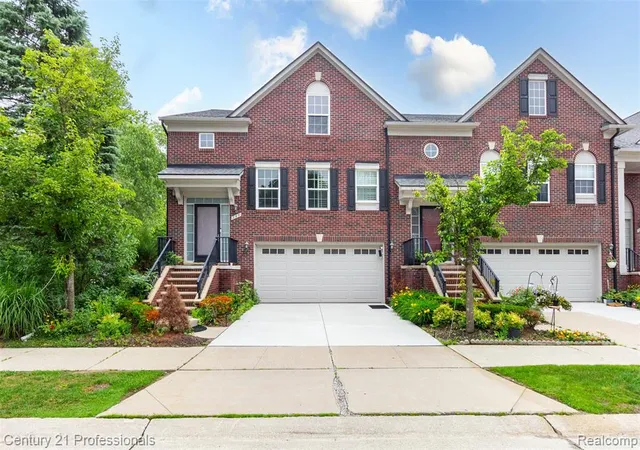 1st image of 757 Sandalwood Dr, Troy, MI 48085 | MLS# 61006763