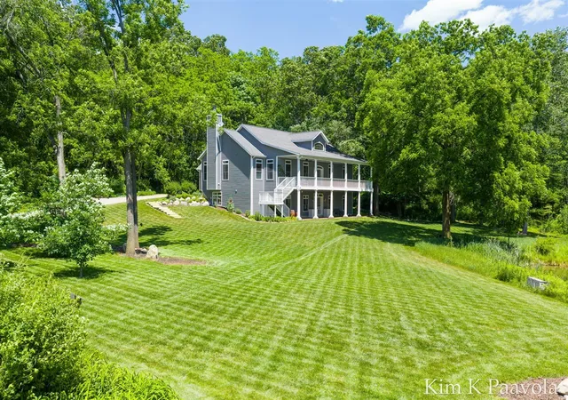 2nd image of 12909 Victory Woods Dr, Lowell, MI 49331 | MLS# 70539485
