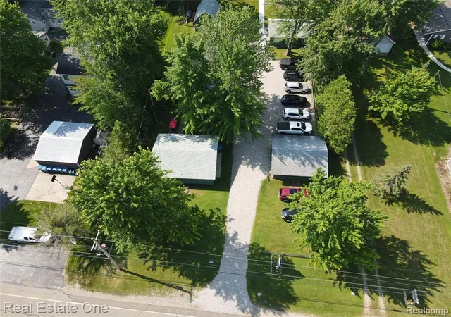 Homes for sale in Houghton Lake, MI | 8175 E Houghton Lake #1, Houghton Lake, MI 48629 | MLS# 61004209