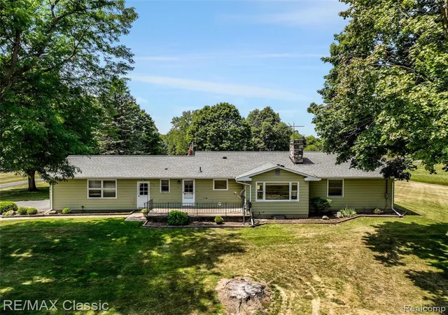 Photo 2 of Sale Pending at 28200 N Dixboro Rd, South Lyon, MI 48178 | MLS# 61017509 | Listing updated on 2026-08-12