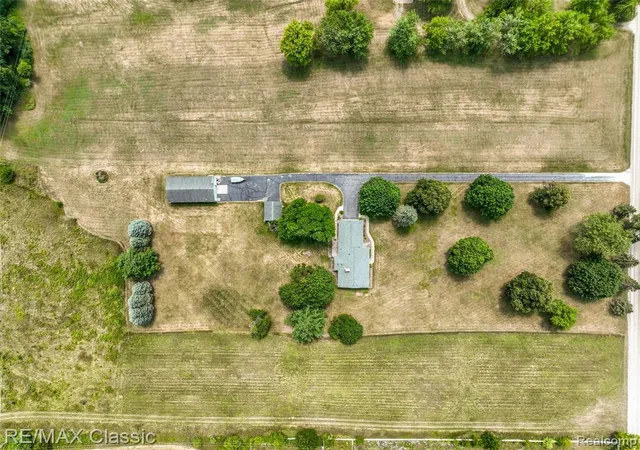 Photo 3 of Sale Pending at 28200 N Dixboro Rd, South Lyon, MI 48178 | MLS# 61017509 | Listing updated on 2026-08-12