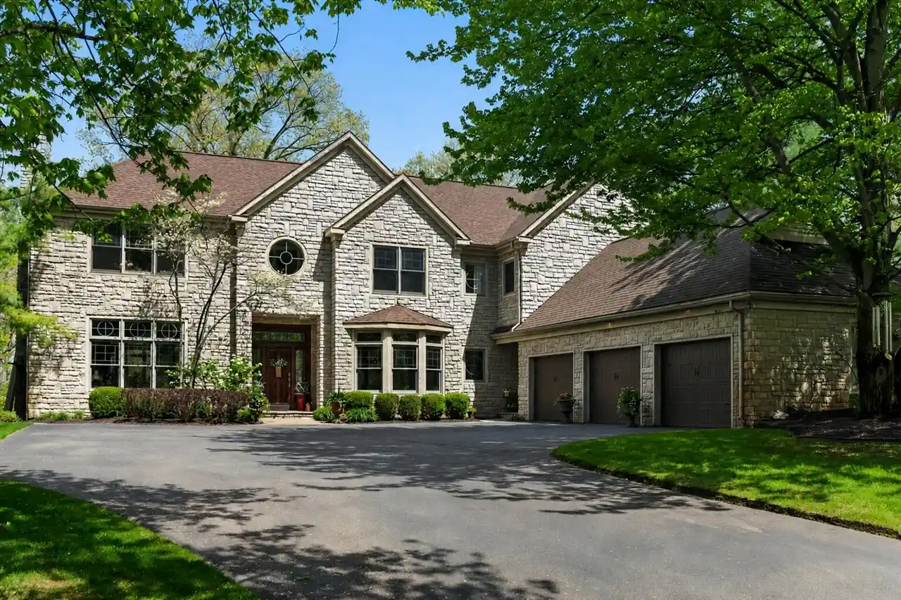 Photo 1 of Mansion for sale at 5069 Mountain Ridge Dr, Ada, MI 49301 | MLS# 70531438 | Listing updated on 2026-10-30