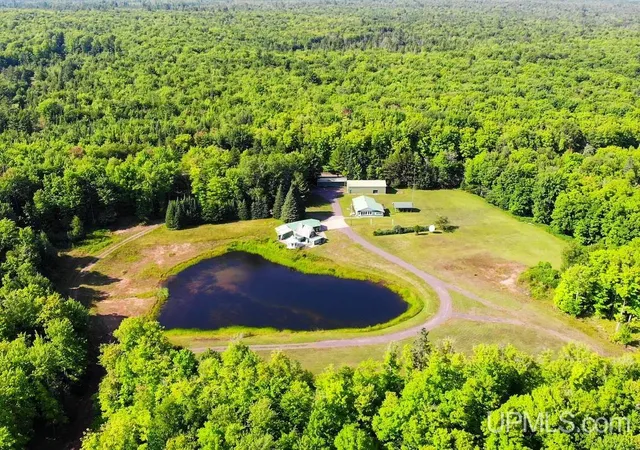 Homes for sale in Lake Linden, MI | 31357 Mud Lake Rd, Lake Linden, MI 49945 | MLS# 50208009