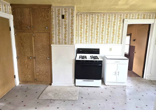Photo 4 of Single family home for sale at 1113 N Johnson St, Bay City, MI 48708 | MLS# 50219902 | Listing updated on 2026-09-09