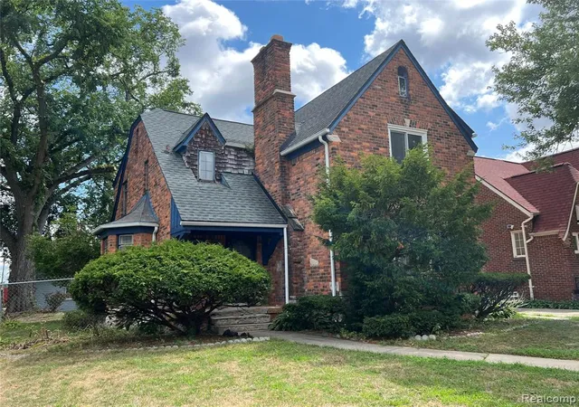 Photo 2 of Sale Pending at 17420 Greenlawn St, Detroit, MI 48221 4508 | MLS# 61024851 | Listing updated on 2026-09-17