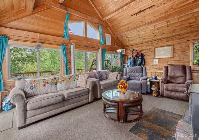 Photo 4 of Single family home for sale at 1105 Sunday Lake Mine Rd, Wakefield, MI 49968 | MLS# 50215900 | Listing updated on 2026-10-05