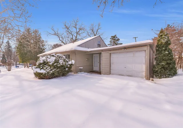 Homes for sale in Ann Arbor, MI | 2310 Pinecrest Ave, Ann Arbor, MI 48104 | MLS# 70513668