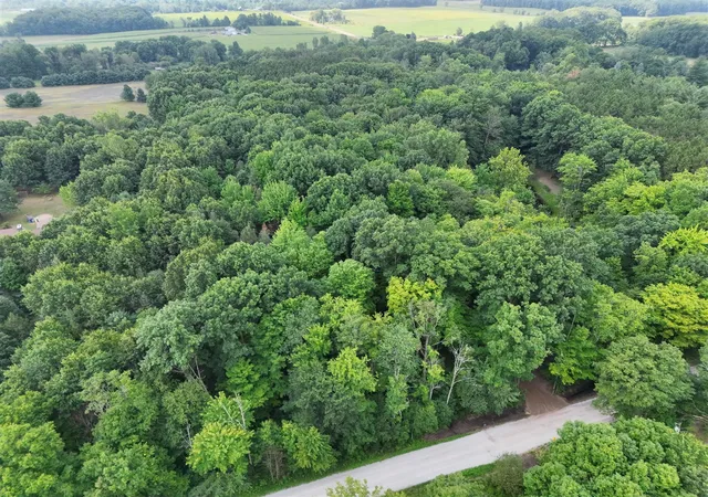 Photo 3 of Sale Pending at 5686 19 Mile Rd, Cedar Springs, MI 49319 | MLS# 70552916 | Listing updated on 2026-09-28