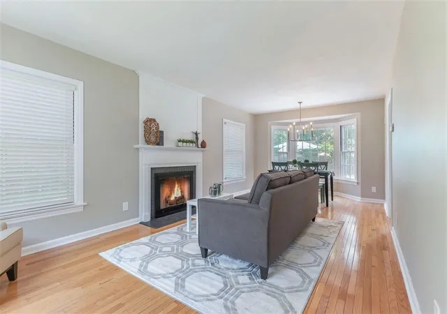 5th image of 1028 Clover St, Kalamazoo, MI 49008 | MLS# 70222033