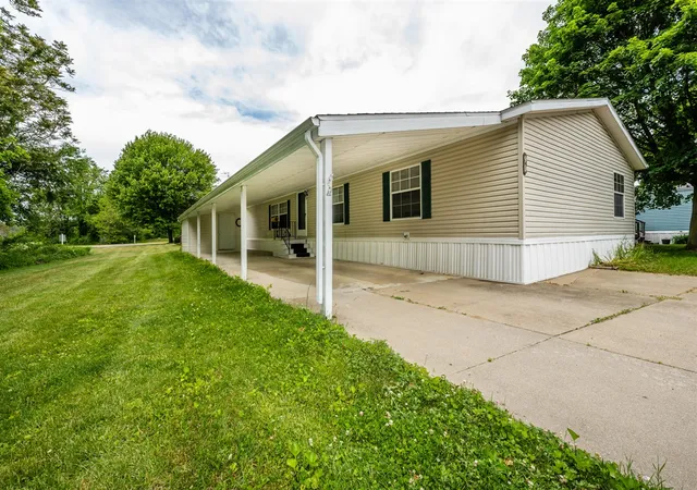 Homes for sale in Baroda, MI | 8836 Stevensville Baroda Rd #90, Baroda, MI 49101 | MLS# 70539458