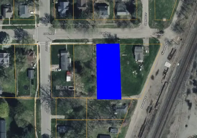 Homes for sale in Cassopolis, MI | 506 South St, Cassopolis, MI 49031 | MLS# 70519292