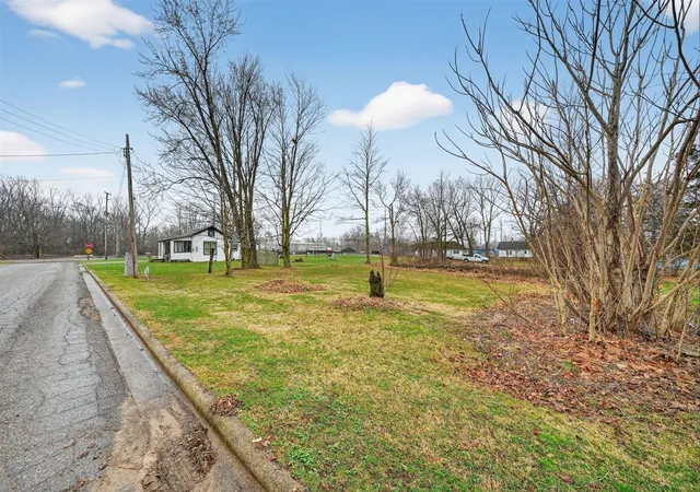 5th image of 506 South St, Cassopolis, MI 49031 | MLS# 70519292