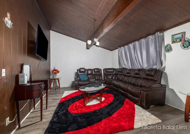 Photo 4 of Single family home for sale at 5640 Kraft Ave, Grand Rapids, MI 49512 | MLS# 70479095 | Listing updated on 2026-08-05