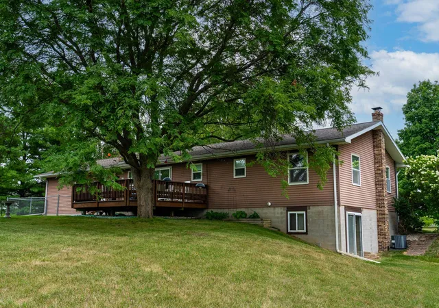 3rd image of 554 S Bamber Rd, Mount Pleasant, MI 48858 | MLS# 80072719