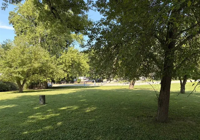 Photo 2 of Single family home for sale at 20 S Bronson St, New Buffalo, MI 49117 | MLS# 70551656 | Listing updated on 2026-08-21