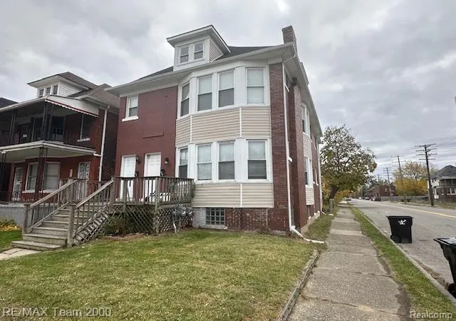 Homes for sale in Detroit, MI | 502 Harmon St, Detroit, MI 48202 | MLS# 60961948