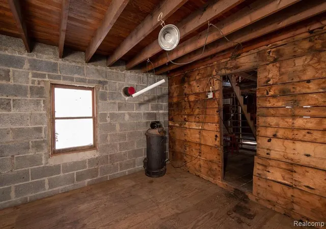 4th image of 20509 Clark Rd, New Boston, MI 48164 | MLS# 60027904