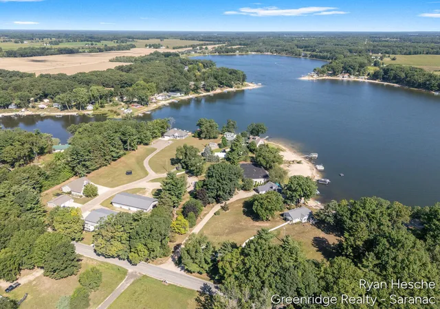 2nd image of 2059 Sunshine Dr, Trufant, MI 49347